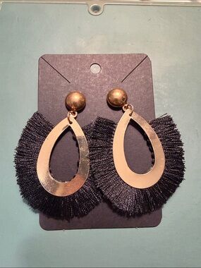 Gold Teardrop Fringe Drop Earrings - Black Fringe
